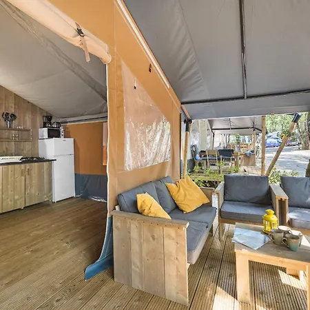 Lüks kamp alanı Easyatent Safari Tent Aminess Maravea *