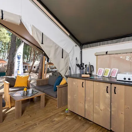 Easyatent Safari Tent Aminess Maravea Lüks kamp alanı