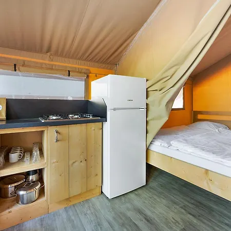 Easyatent Safari Tent Aminess Maravea Lüks kamp alanı Novigrad Istria