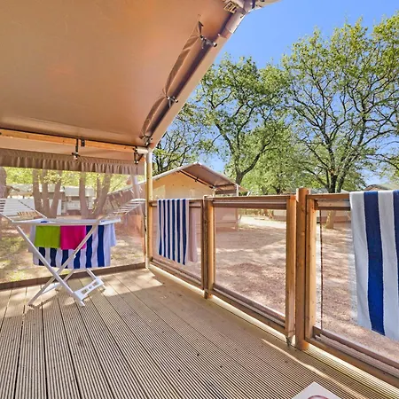 Lüks kamp alanı Easyatent Safari Tent Aminess Maravea Novigrad Istria