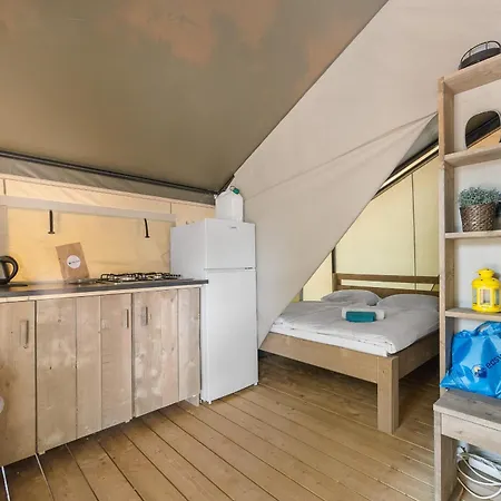 Lüks kamp alanı Easyatent Safari Tent Aminess Maravea Novigrad Istria