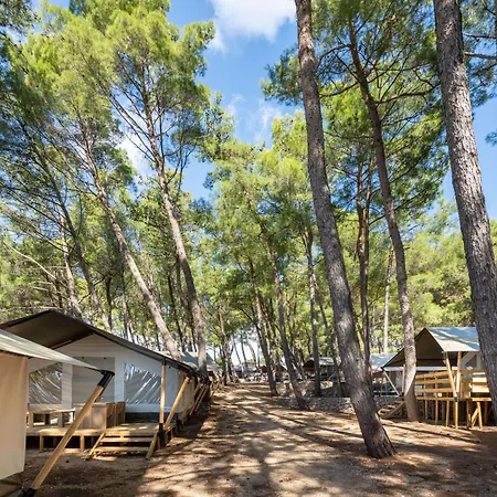 Luxusní stan Easyatent Safari Tent Aminess Maravea